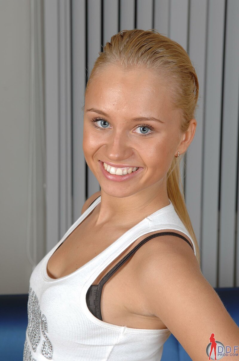 Валерия, 38