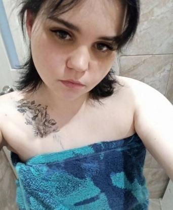 Виктория, 22
